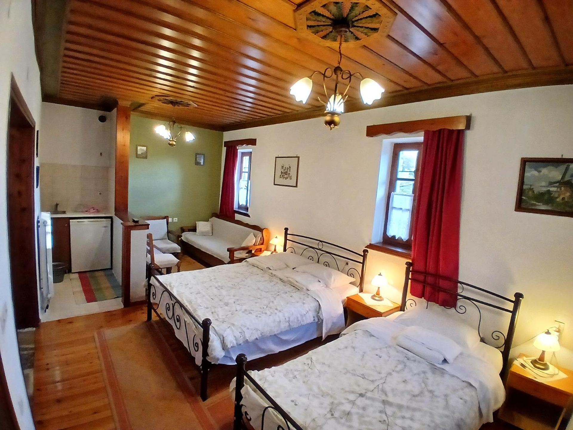 Aloni Guesthouse Ано-Педина Экстерьер фото